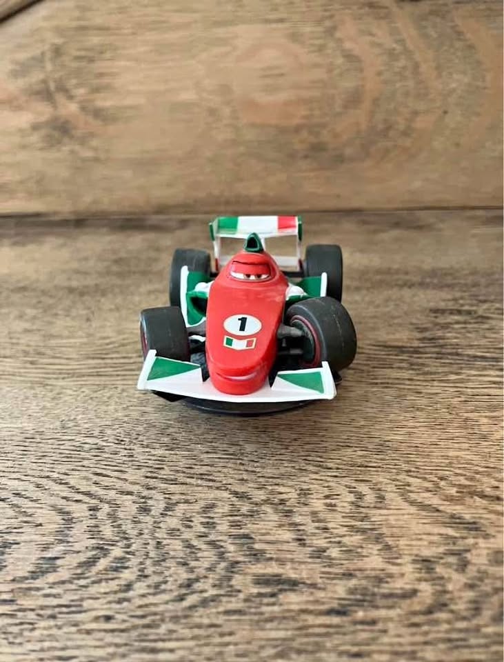 Disney Infinity cars Francesco Figure