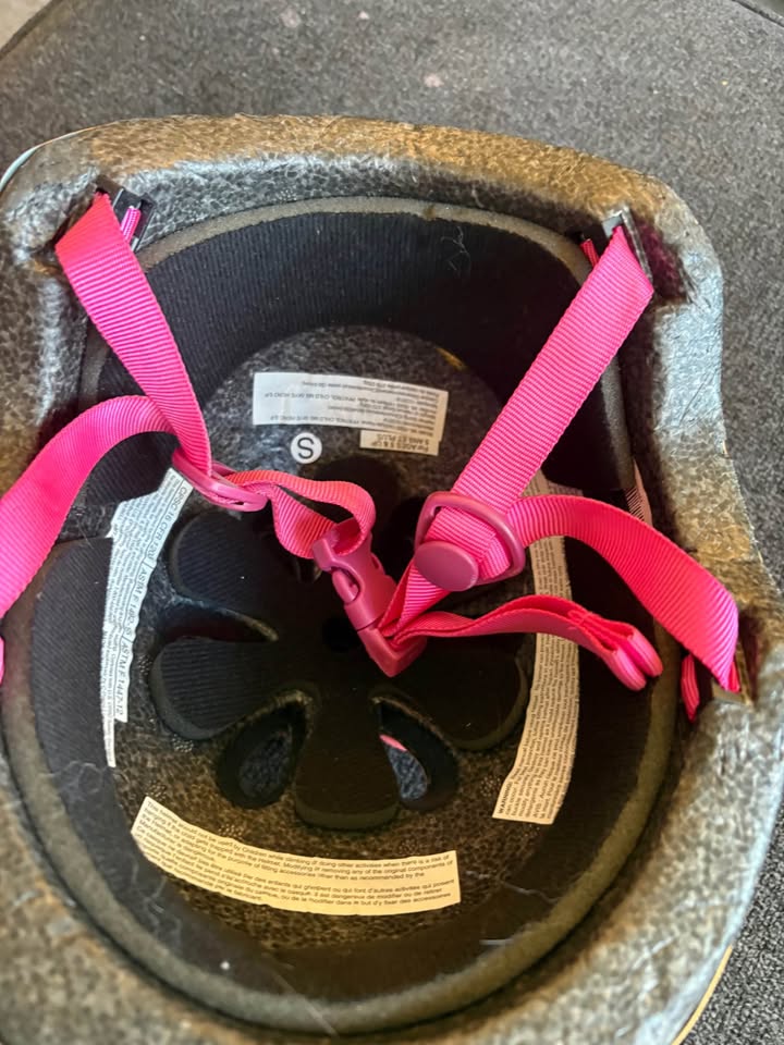 Kids Bike Helmet - photo 2