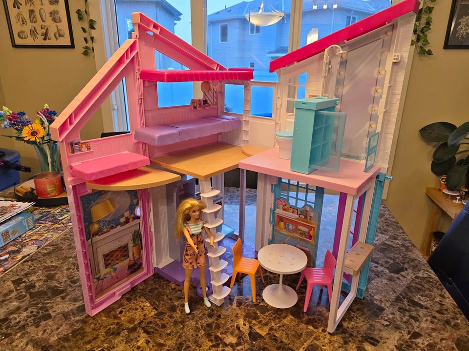 Barbie house