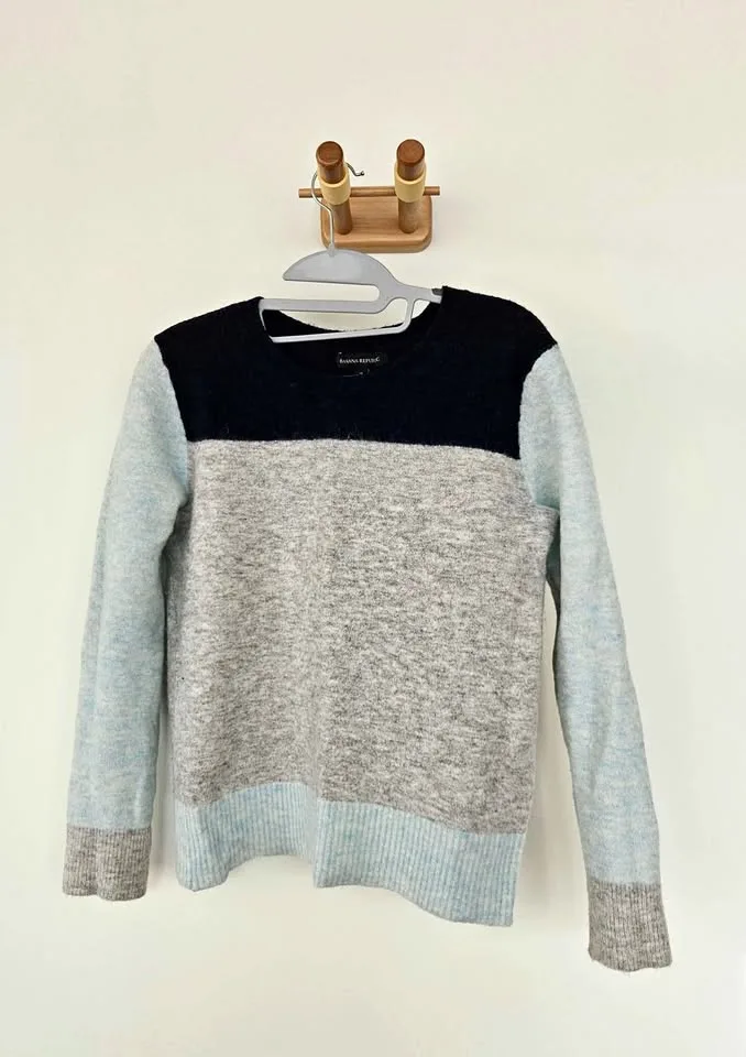Banana Republic Merino Sweater