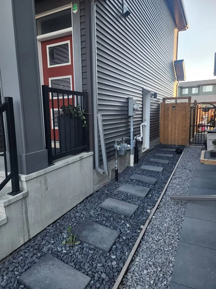 1 Bed 1 Bath House image indicator(2)