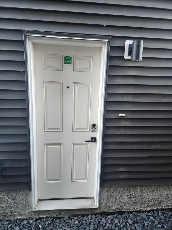 1 Bed 1 Bath House image indicator(5)