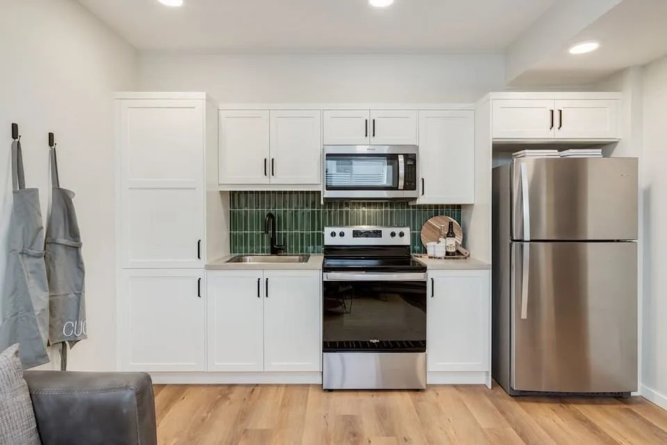 1 Bed 1 Bath House image indicator(10)