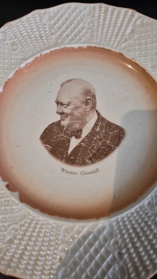 C1930S VINTAGE WINSTON CHURCHILL SOLIAN WARE PLATE image indicator(2)