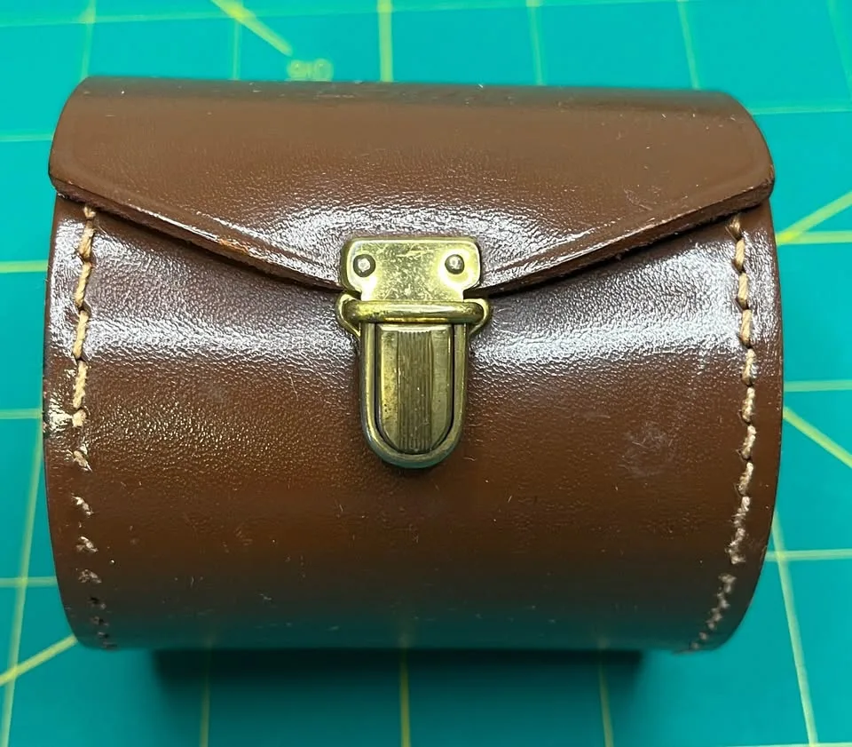 Schneider Tele-Xenar 90mm f3.5 for Diax Mount w/ case image indicator(7)