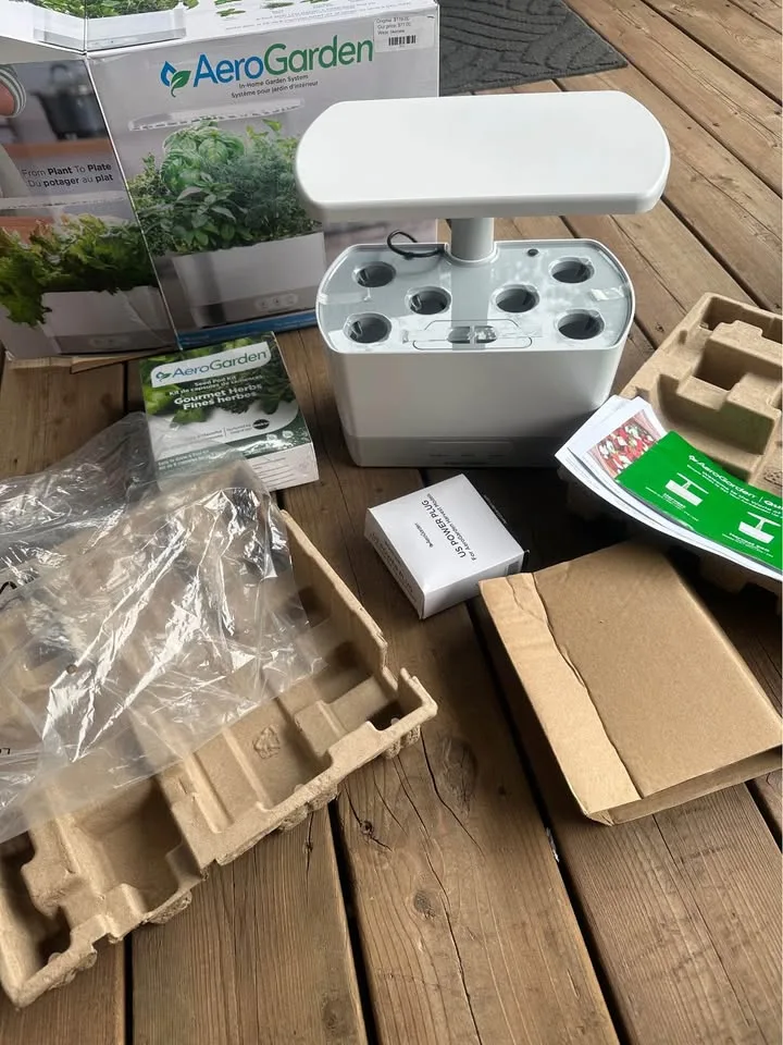 Indoor garden with LED grow lights and herb kit-new image indicator(2)