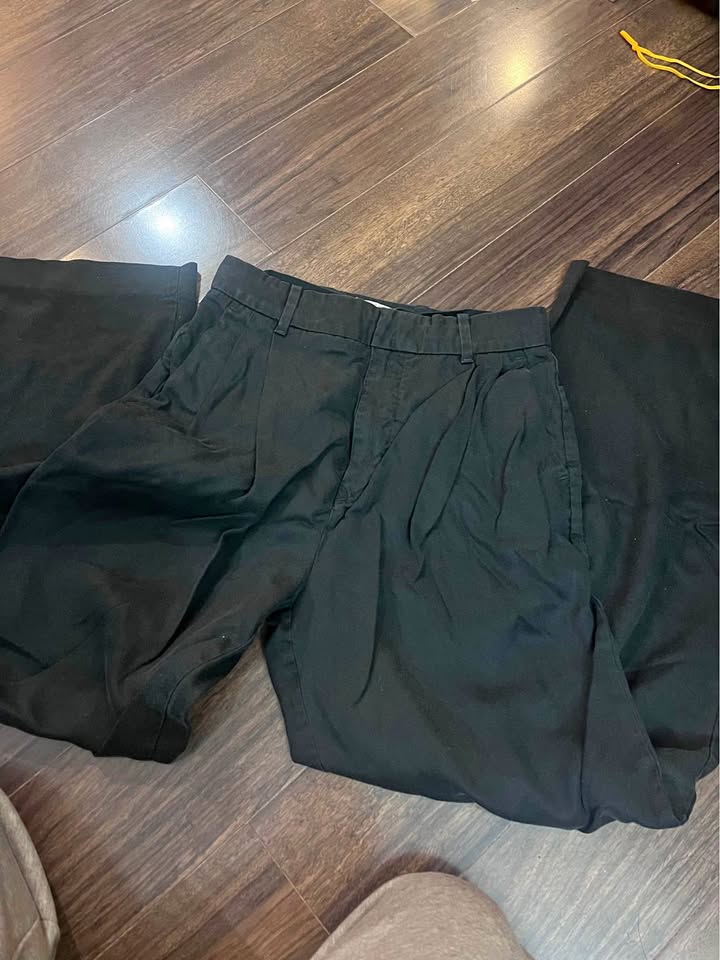 American Engle black trousers