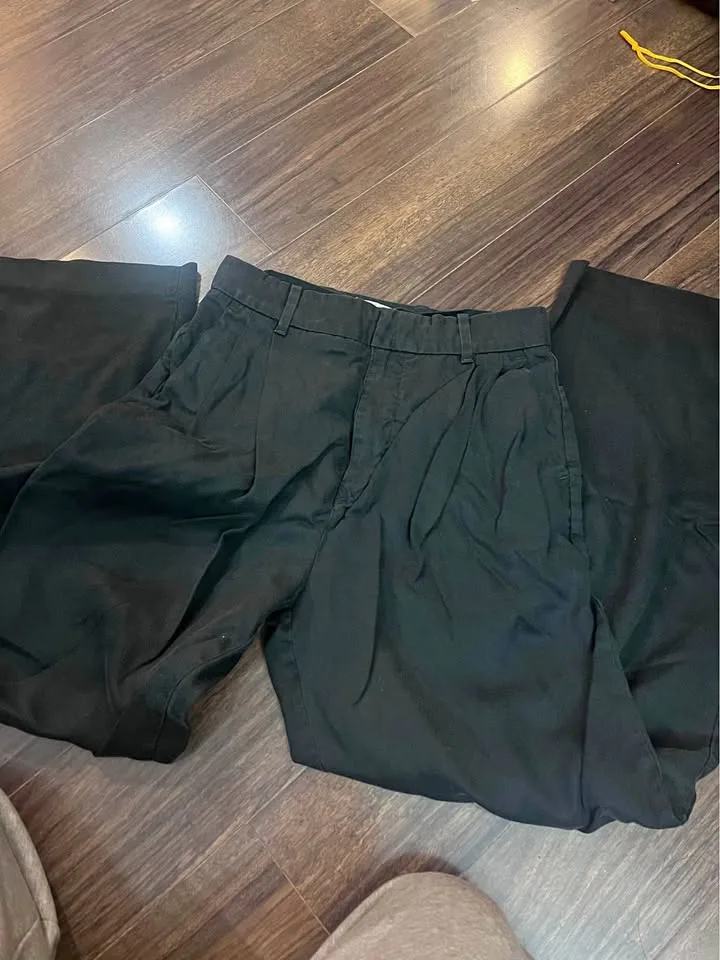 American Engle black trousers