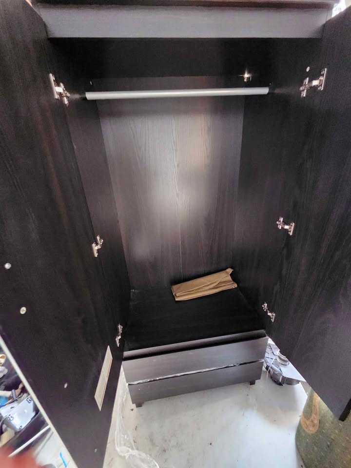 Wardrobe with bottom 2 drawers - photo 3