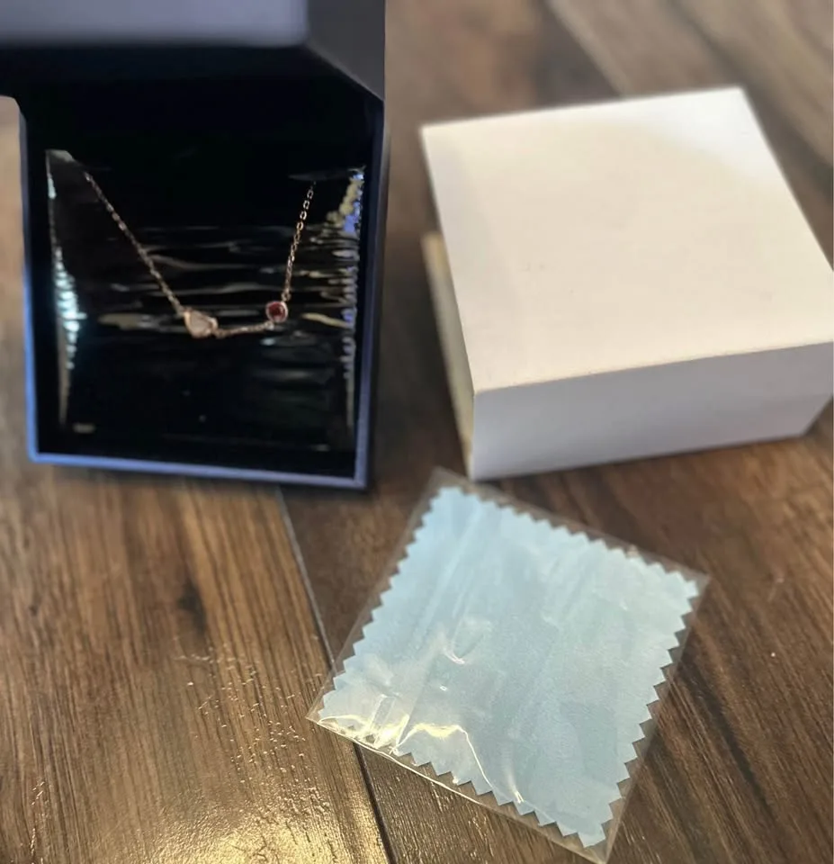 Ladies love heart bracelet- new-925 sterling silver in gift box image indicator(2)