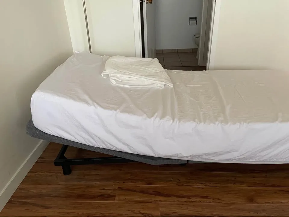 Twin XL Adjustable Beds w/ Latex Mattresses, >$6500 Value image indicator(4)