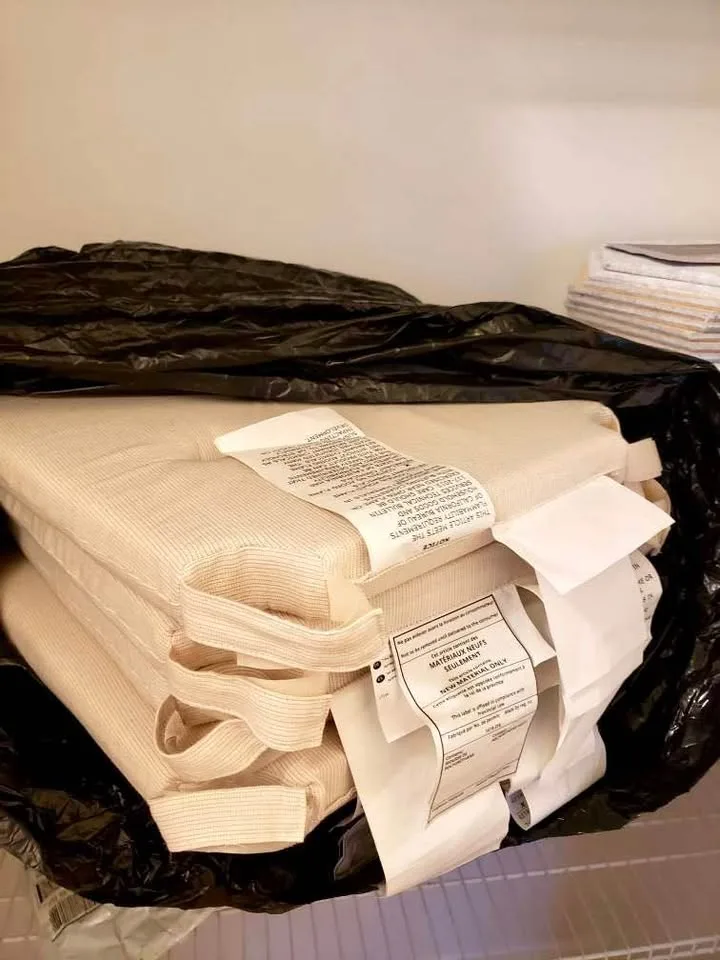 JOKKMOKK IKEA solid wood dining table and 4 chairs image indicator(4)