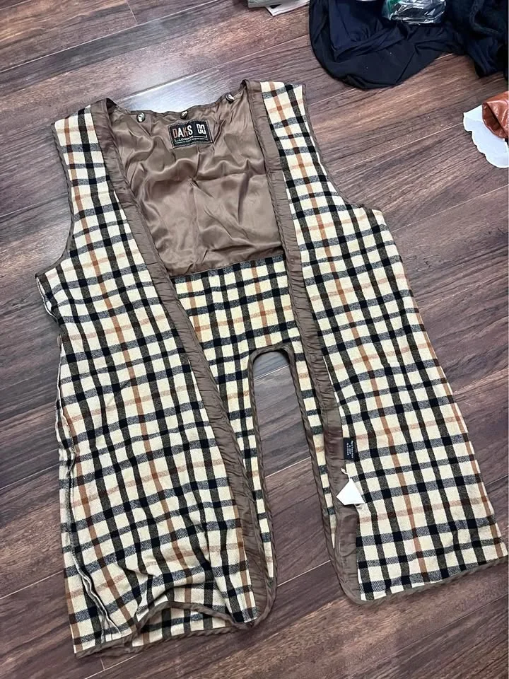 Patterns vest