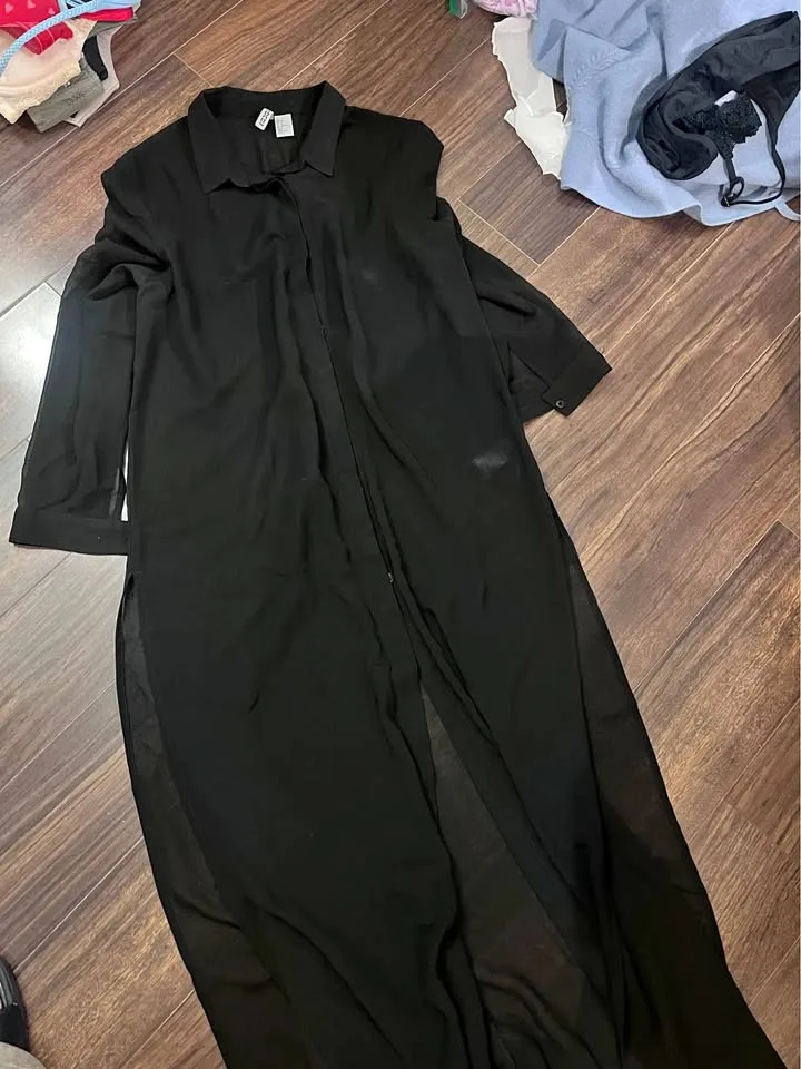 H$m long button up mashed shirt