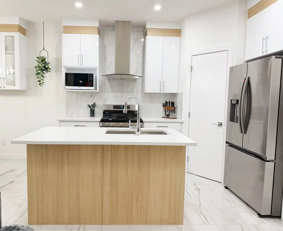 4 Beds 3 Baths House image indicator(6)