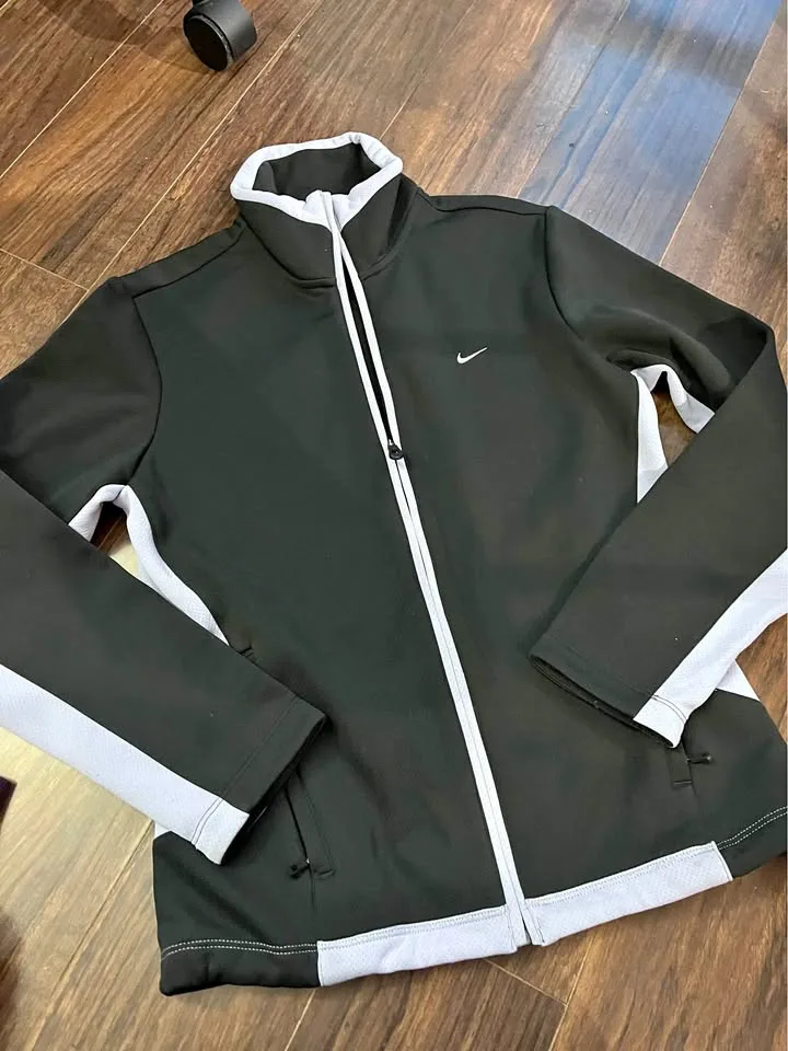 Nike golf jacket