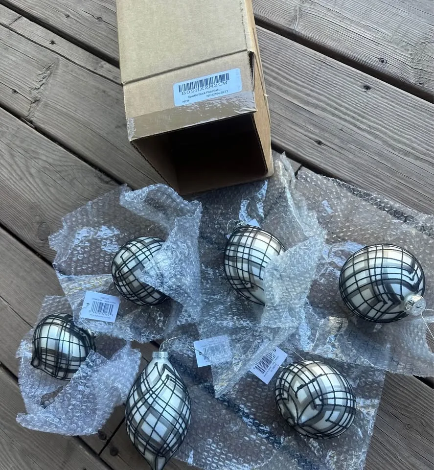 Christmas tree glass bulbs set of 6- new image indicator(2)