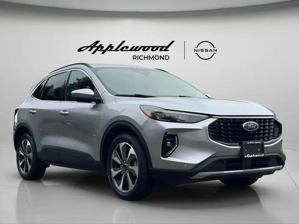 2023 Ford Escape Platinum AWD image indicator(5)