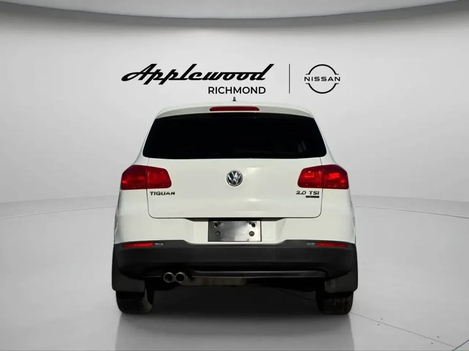 2015 Volkswagen Tiguan image indicator(5)