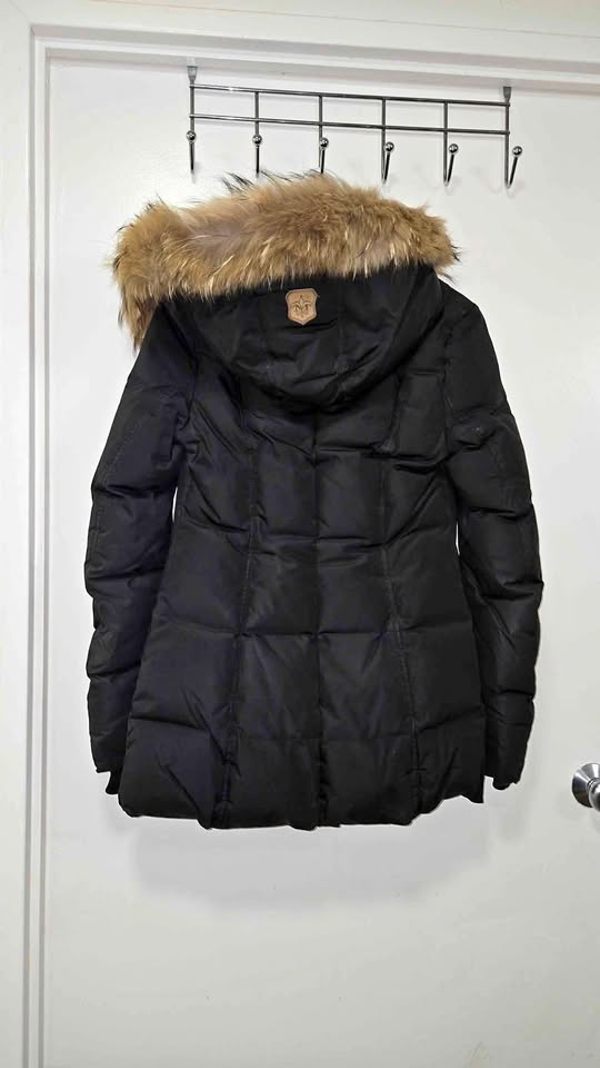Mackage Adali