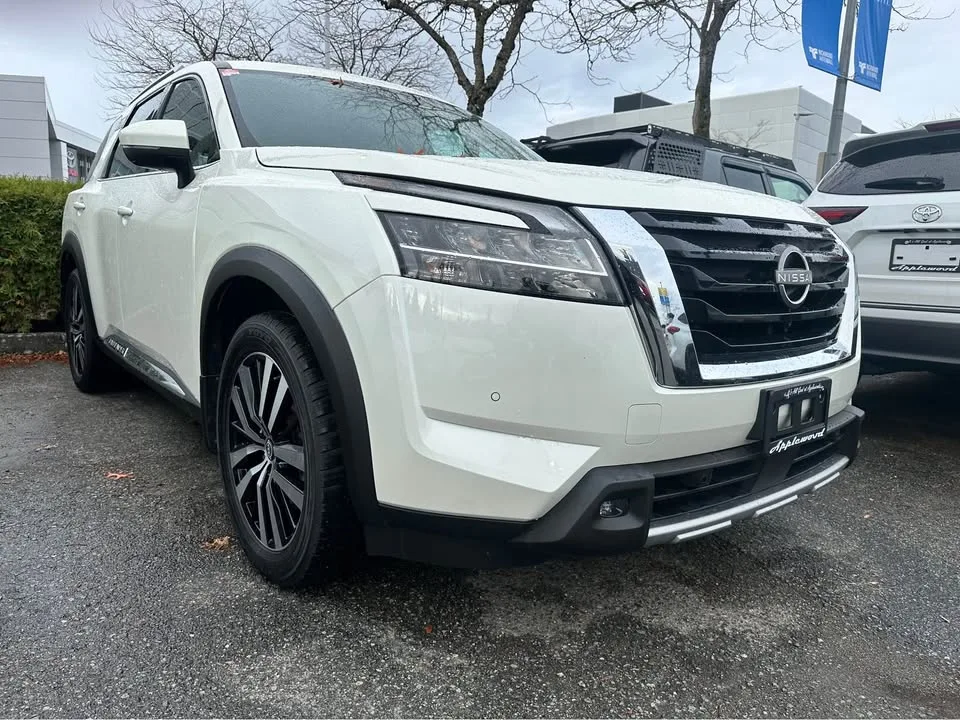 2023 Nissan Pathfinder Platinum 4WD image indicator(5)