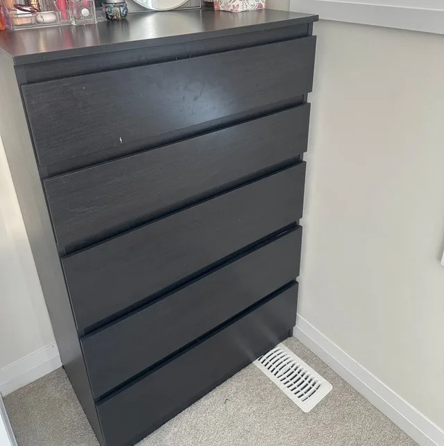 IKEA 5 drawers dresser