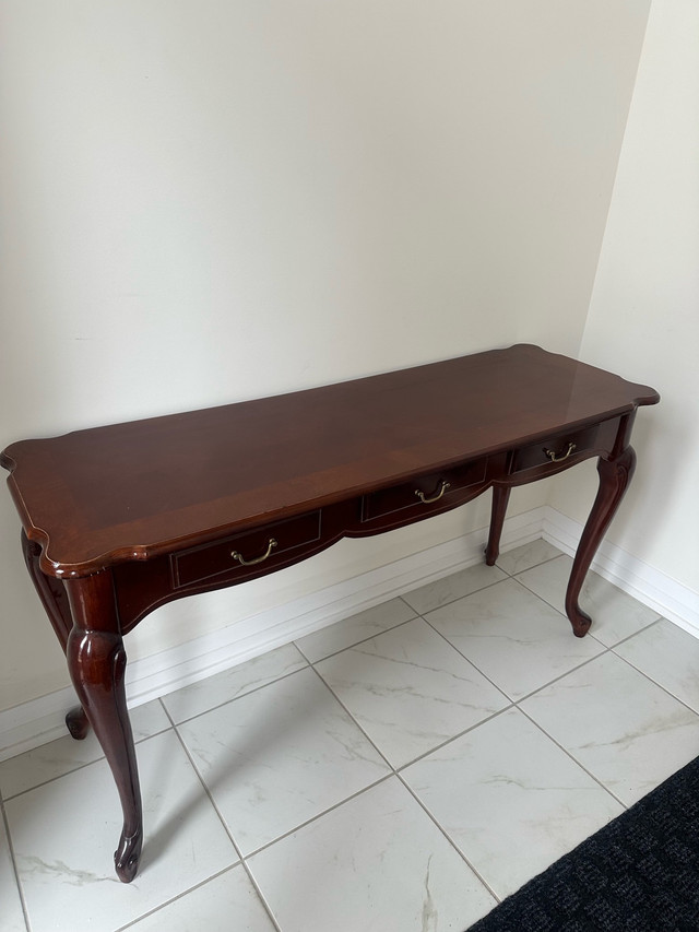 Console table - photo 2