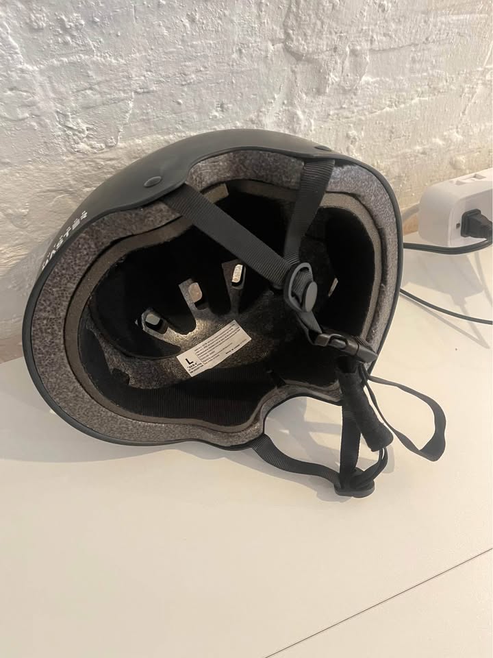 Helmet M/L-size - photo 2
