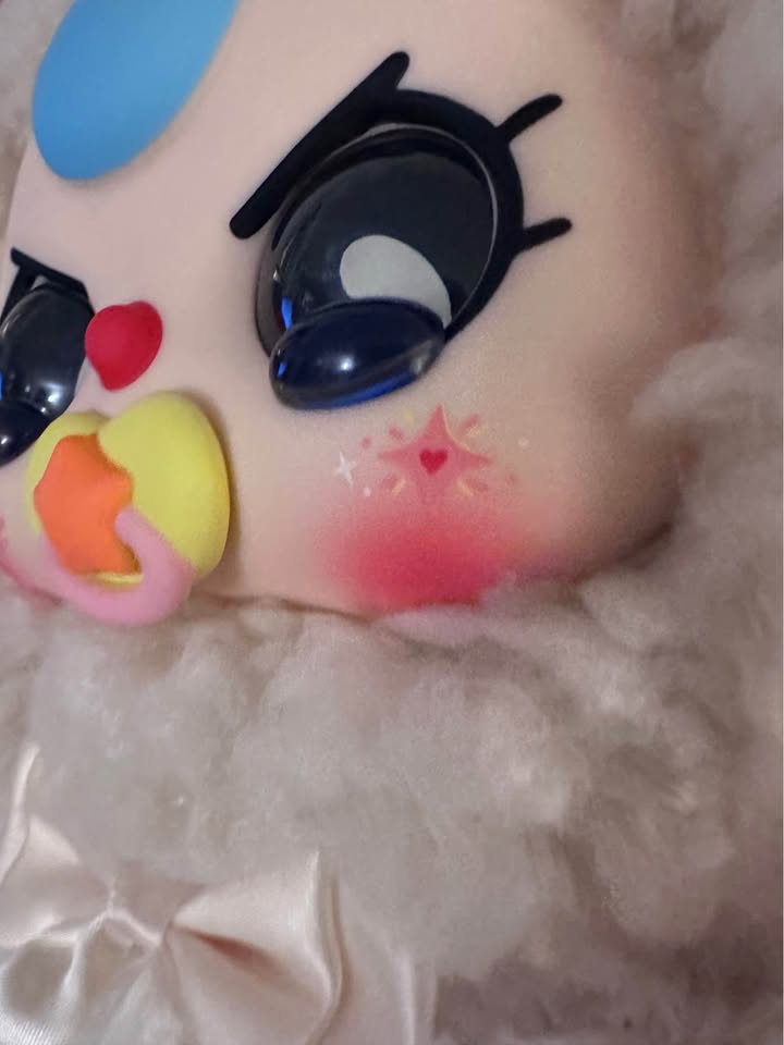 White 400% Baby Three with rare crying eyes and paci - photo 4