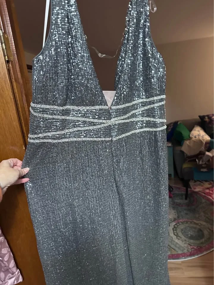 Macduggal Silver Sequin gown with rhinestone accents image indicator(3)