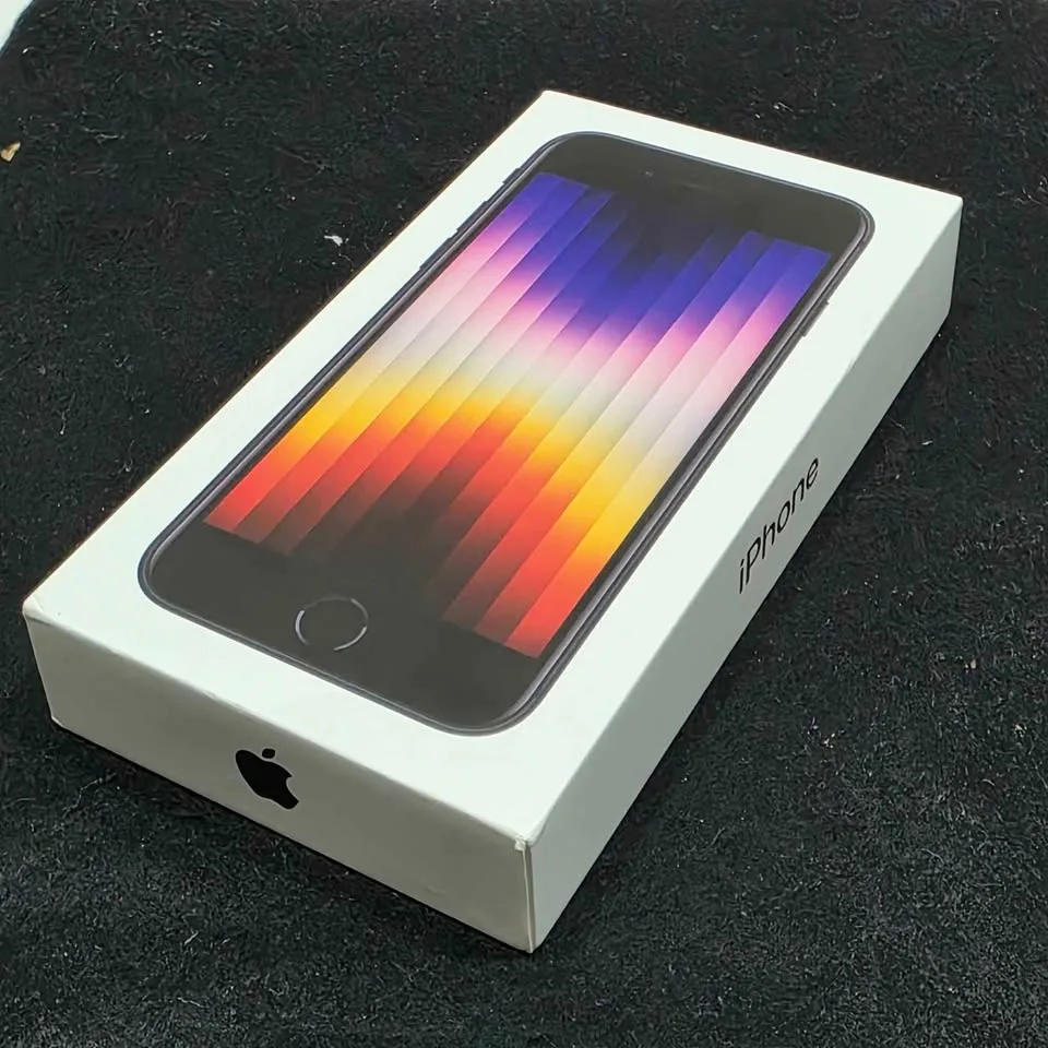 iPhone SE 3 generation 64GB image indicator(2)