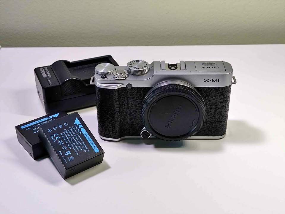 Fujifilm X-M1 camera, like new