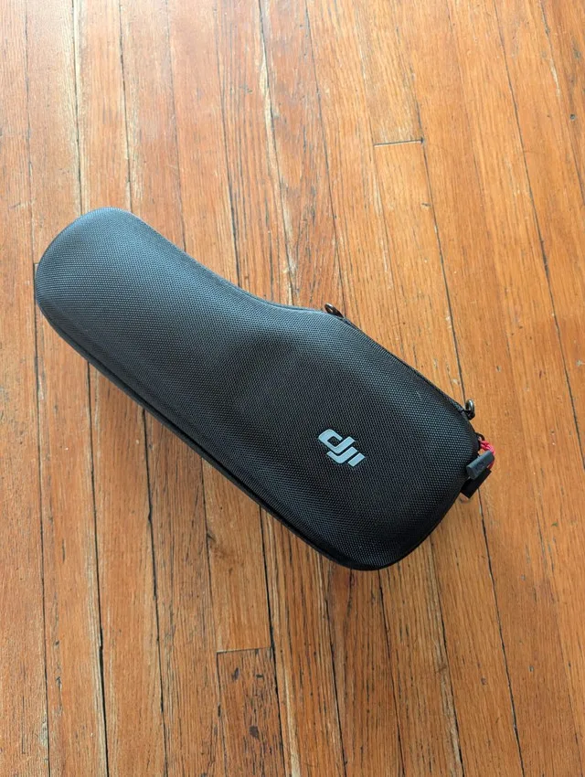 DJI Osmo Mobile Gimble + Carrying Case – Like New image indicator(6)