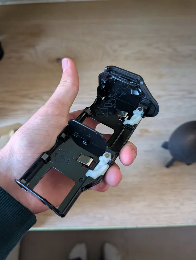 Brand new Canon BG-R10 Battery Grip - R5/R5 C/R6/R6 Mark 2 image indicator(7)