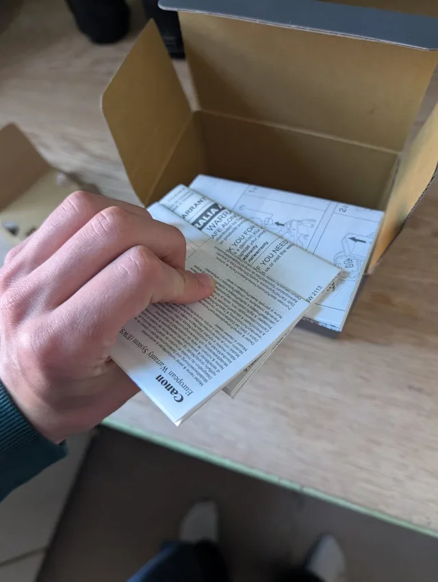 Brand new Canon BG-R10 Battery Grip - R5/R5 C/R6/R6 Mark 2 image indicator(8)