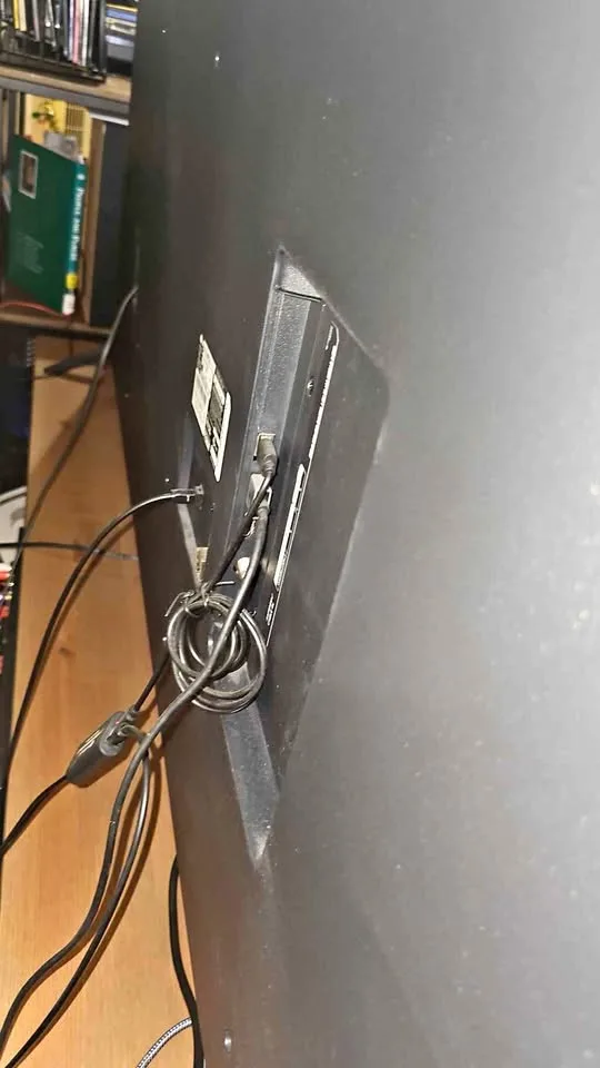 LG 65" 4K UHD Smart TV – 65UQ7590PUB image indicator(5)