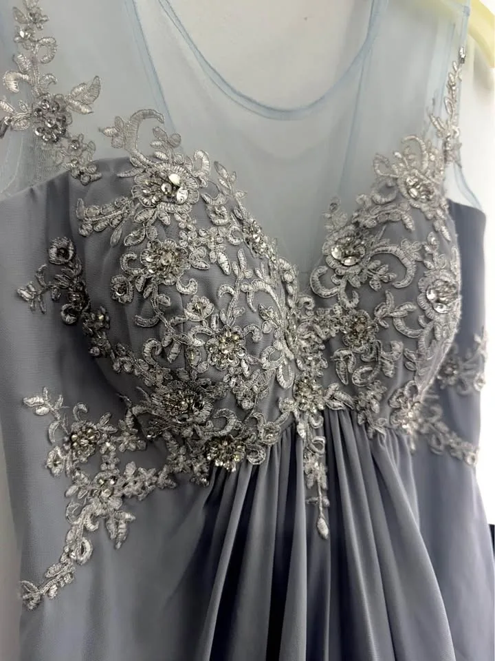 Gray Formal Gown Dress image indicator(2)