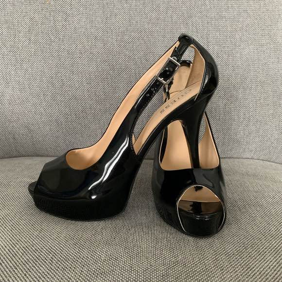 Guess Leather Heels - photo 2