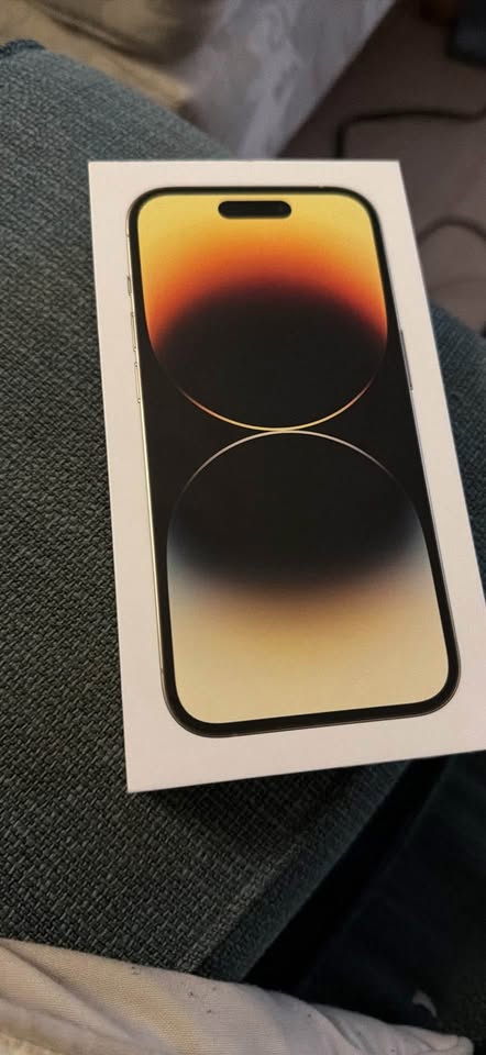 iPhone 14 128 GB Gold - photo 5