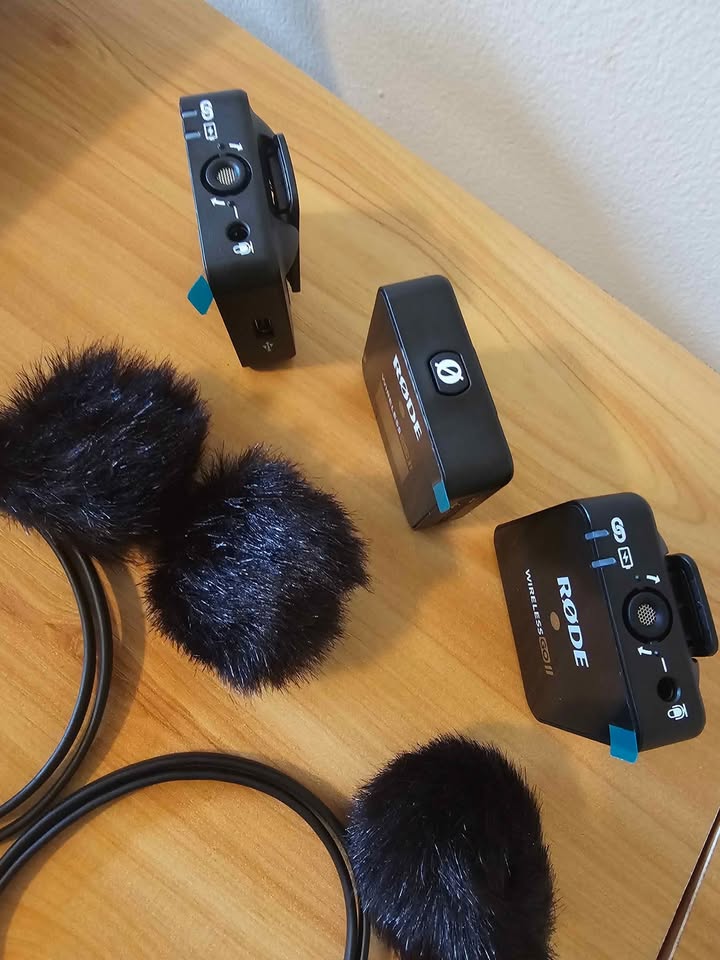 RØDE Wireless GO II Dual Mic System – Brand New, Never Used! - photo 2