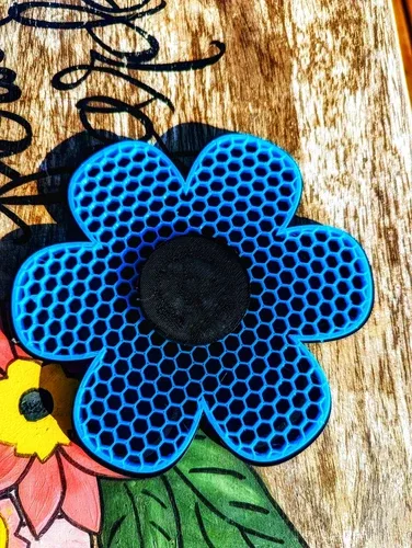 Bee Feeder - Floating Insect Drink Bar image indicator(3)