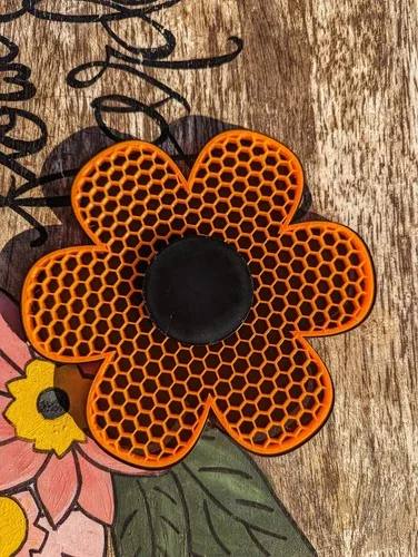 Bee Feeder - Floating Insect Drink Bar image indicator(4)