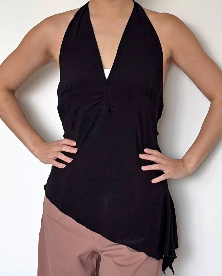 Mid Range Halter - Black