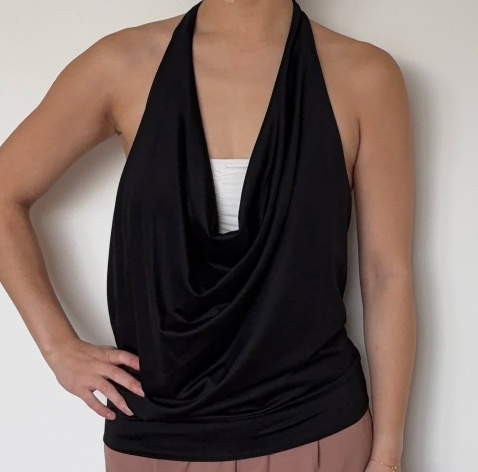 Deep Low Halter - Black