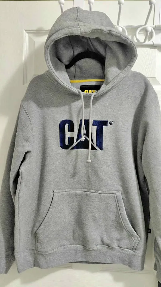 CAT brand hoody, size Large. Looks like new — clean, double-laye
