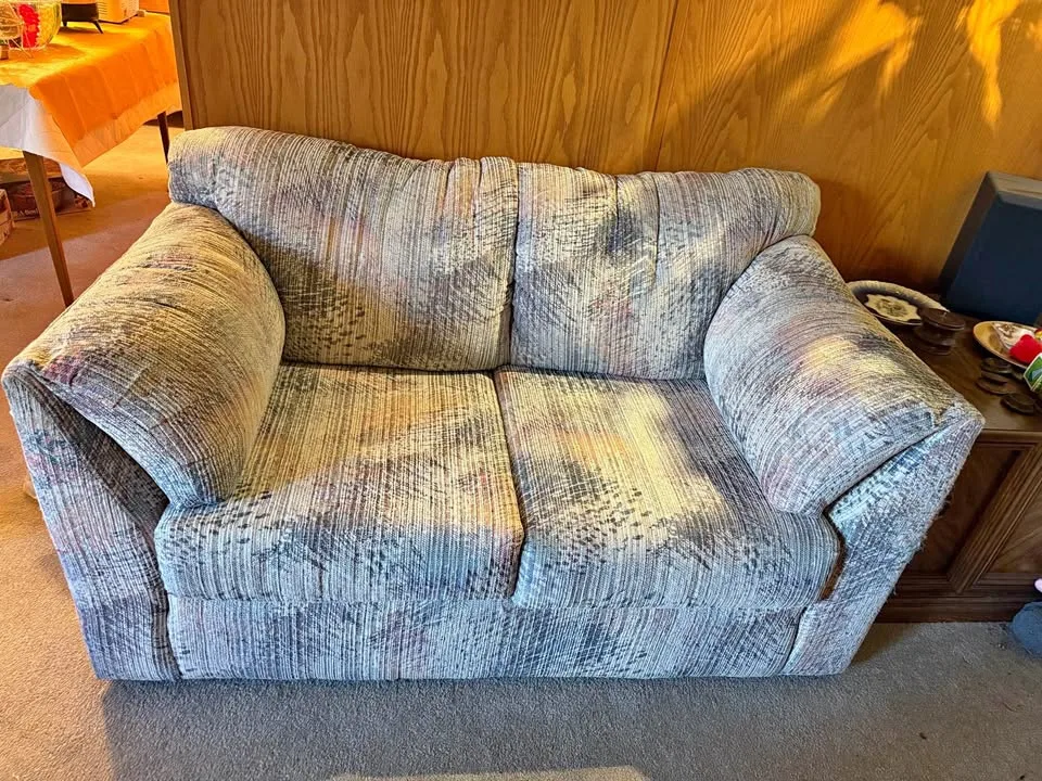 Pair of Palliser Loveseats – Vintage “Splash Stone” Pattern