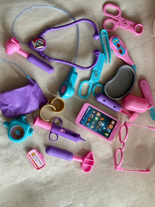 Doctor Playset – "Pretend & Play" Kit (Pink) - photo 3