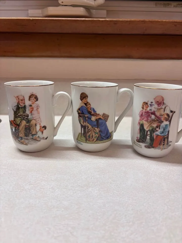 Norman Rockwell Collector Mugs – Set of 10 (Never Used) image indicator(3)