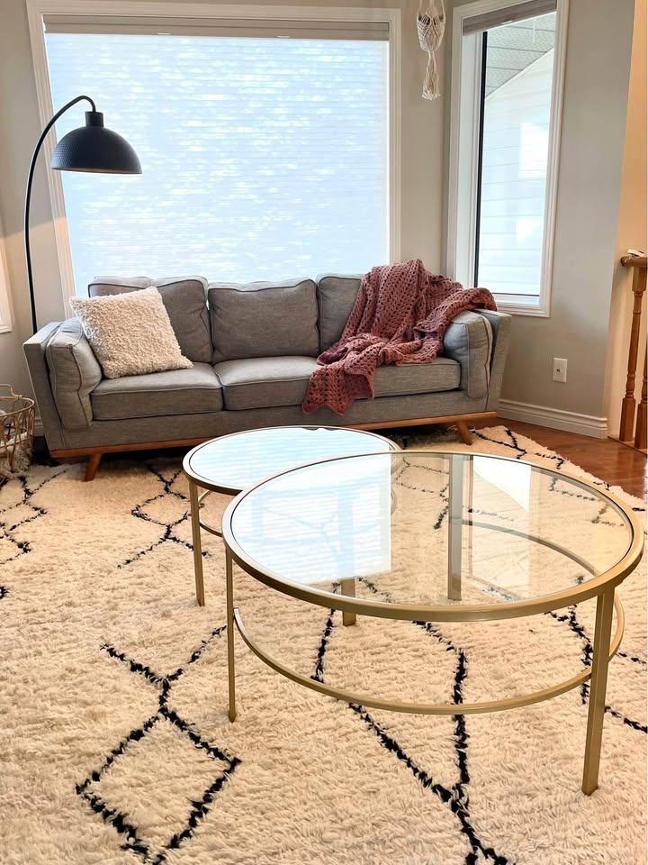High-end round gold tempered glass nesting coffee tables (2)