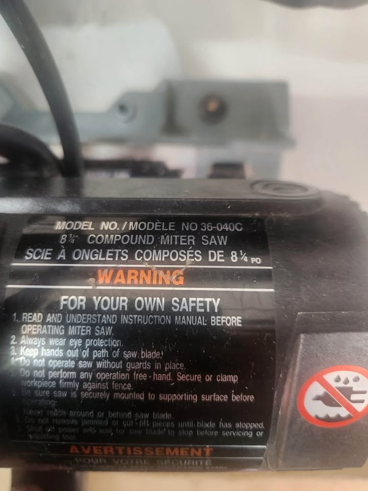 Delta 8-1/4” Compound Miter D Saw - photo 4